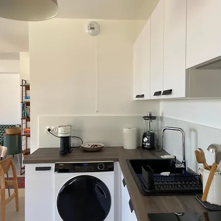 T3 Pour 6 Dans Résidence Neuve Avec Piscine * Calvi (Corsica)