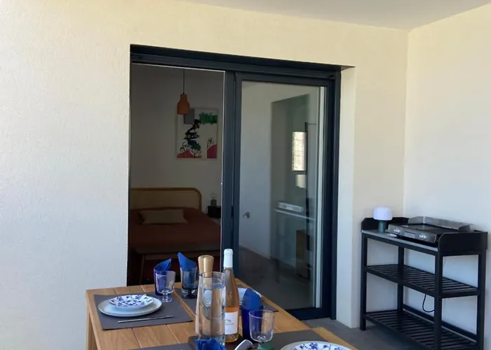 Apartment T3 Pour 6 Dans Neuve Avec Piscine Calvi (Corsica)