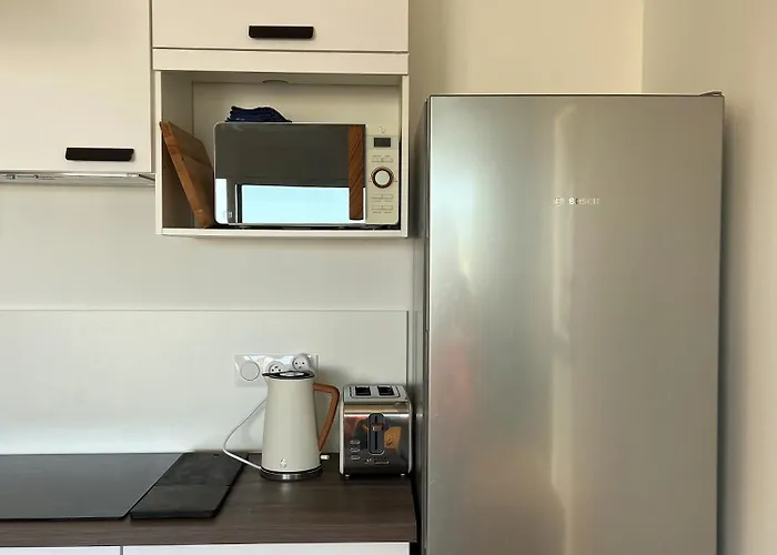 T3 Pour 6 Dans Neuve Avec Piscine Apartment *
